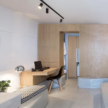 Xenones Filotera Hotell