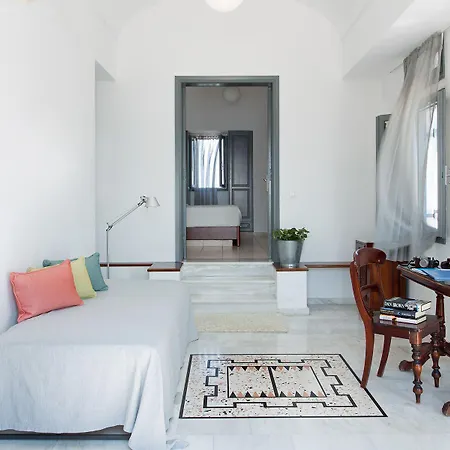 Hotel Xenones Filotera Imerovigli (Santorini)