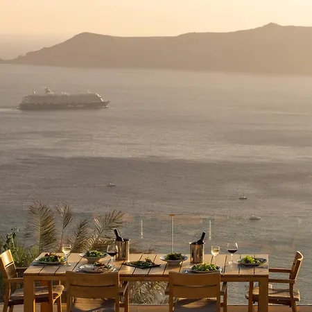 Xenones Filotera Hotel Imerovigli (Santorini)