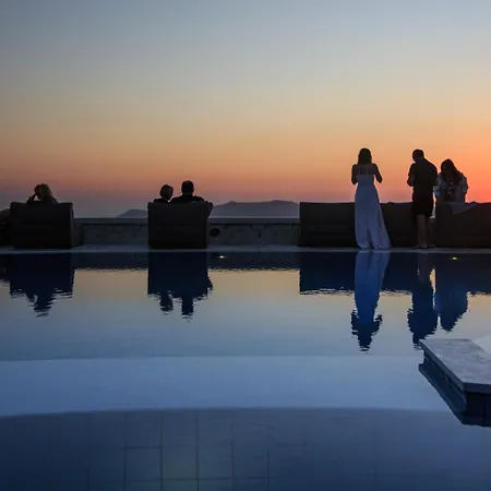 Xenones Filotera 4* Imerovigli (Santorini)