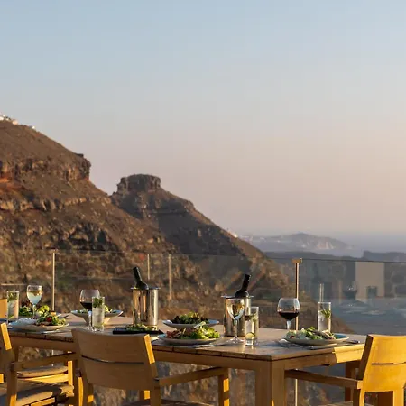 Xenones Filotera 4* Imerovigli (Santorini)