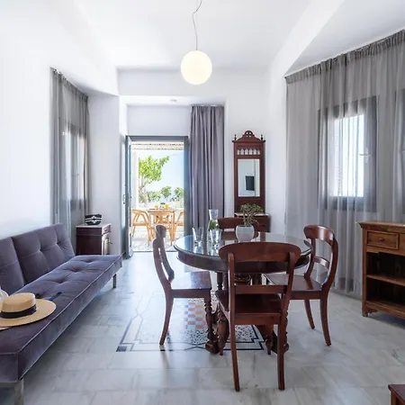 Xenones Filotera Hotel