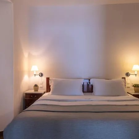 Xenones Filotera Hotel 4*