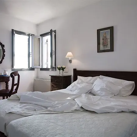 Xenones Filotera Hotell