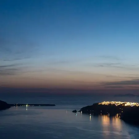 Xenones Filotera 4* Imerovigli (Santorini)